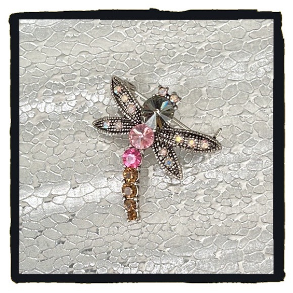 💕Beautiful Vintage Dragonfly Brooch / Pin💕 - Picture 3 of 9